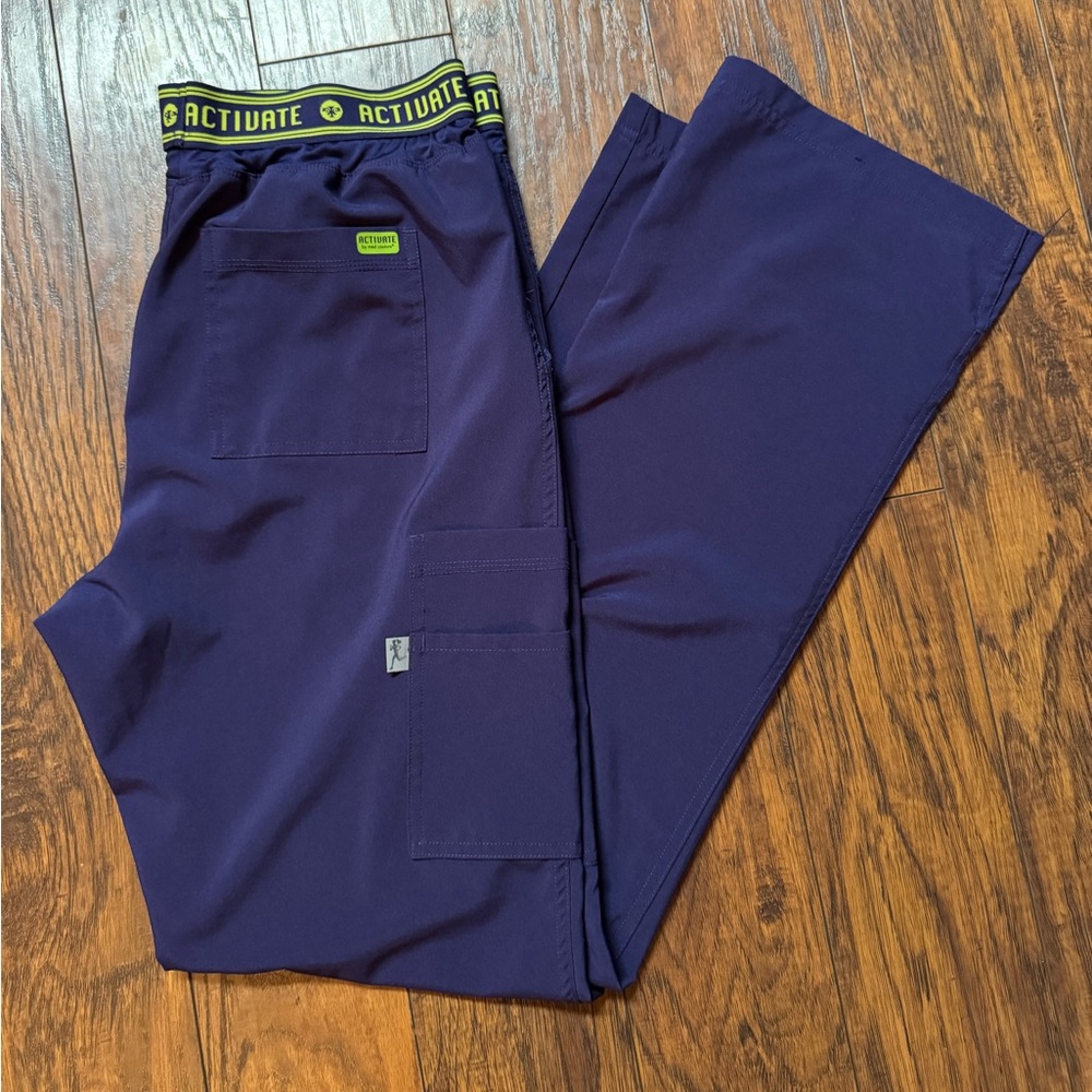 Women’s NRG nursing scrub pants